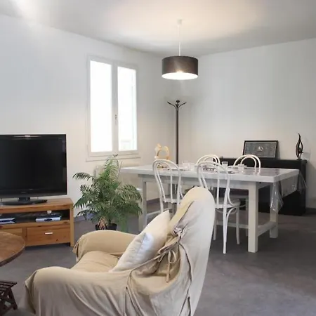 House L Houmeau - 6 Pers, 75 M2, 3/2 *